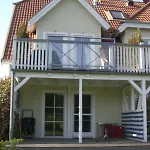 App-1-in-den-wiesen